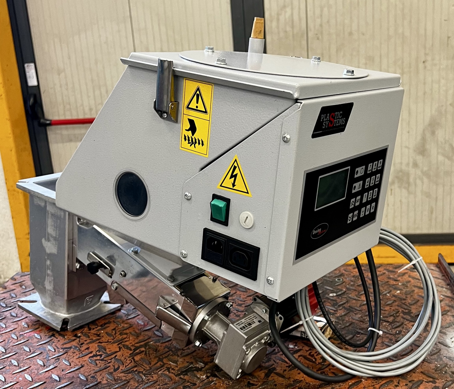 DM10-38